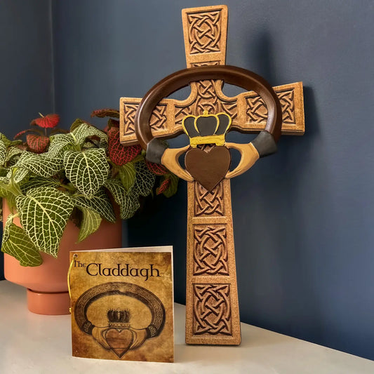 Claddagh Wall Cross