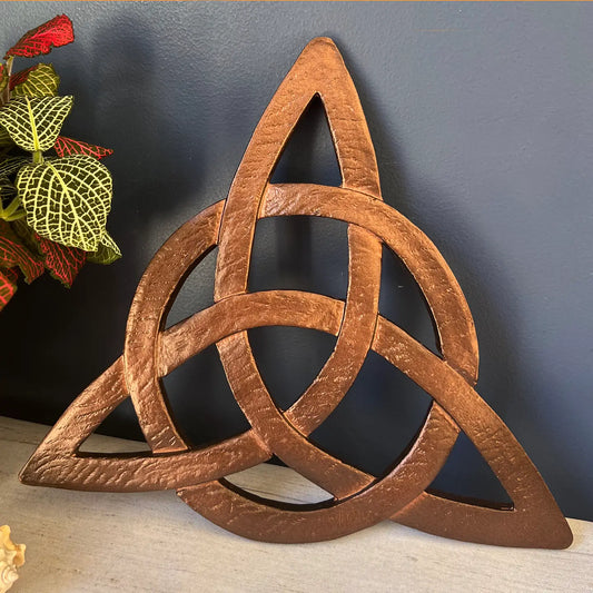 Trinity Knot Wall Hanging